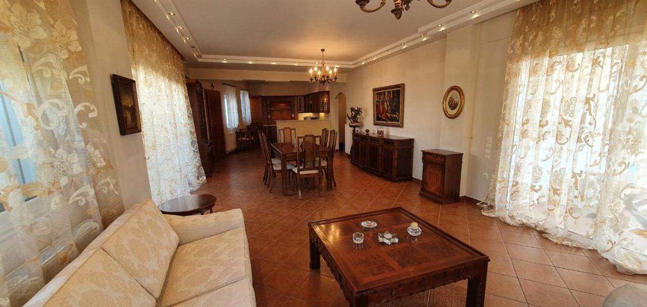Athenian Luxury Villa In Glyfada Exterior photo